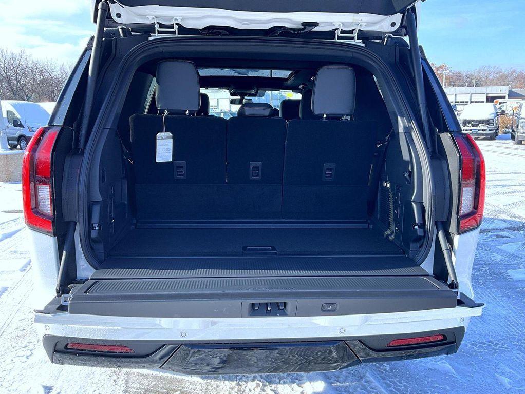 new 2025 Ford Expedition car, priced at $79,258