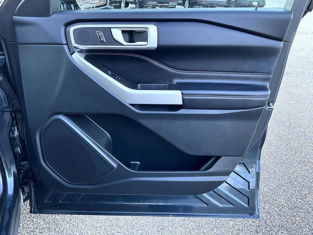 used 2023 Ford Explorer car, priced at $32,995