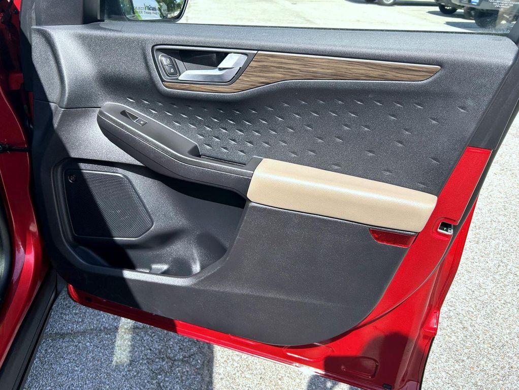 used 2020 Ford Escape car, priced at $22,284