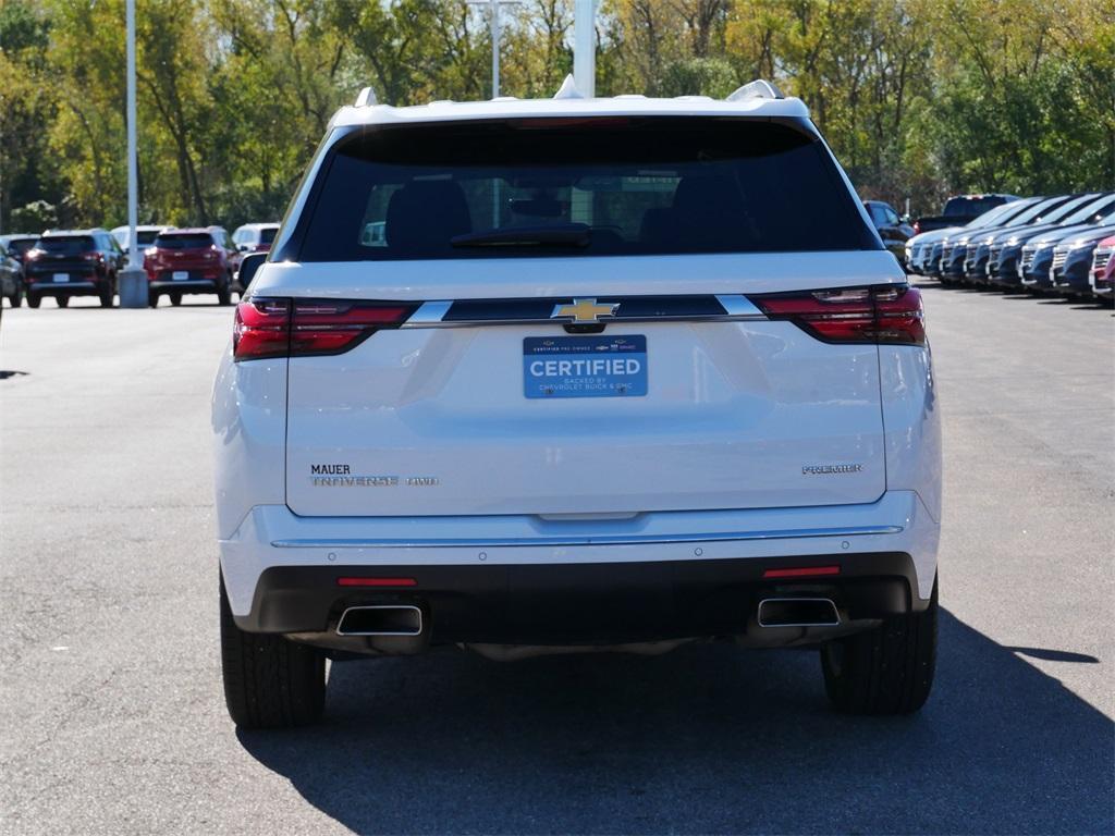 used 2022 Chevrolet Traverse car, priced at $30,557