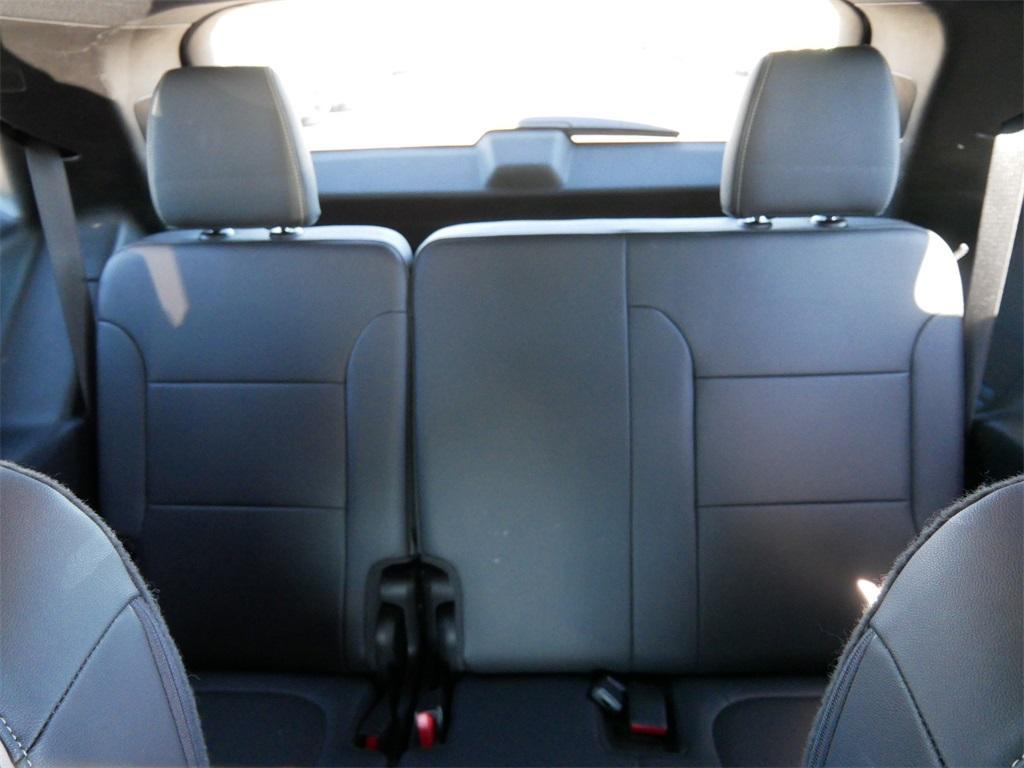 used 2022 Chevrolet Traverse car, priced at $30,557