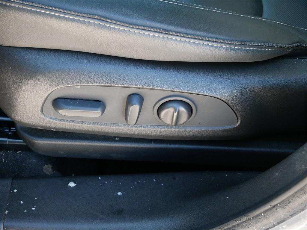 used 2023 Chevrolet TrailBlazer car, priced at $23,481