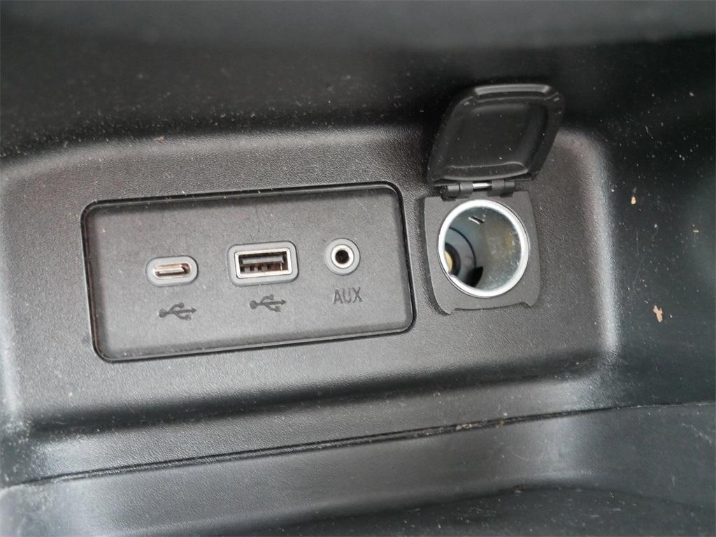 used 2020 Chevrolet Equinox car, priced at $16,414