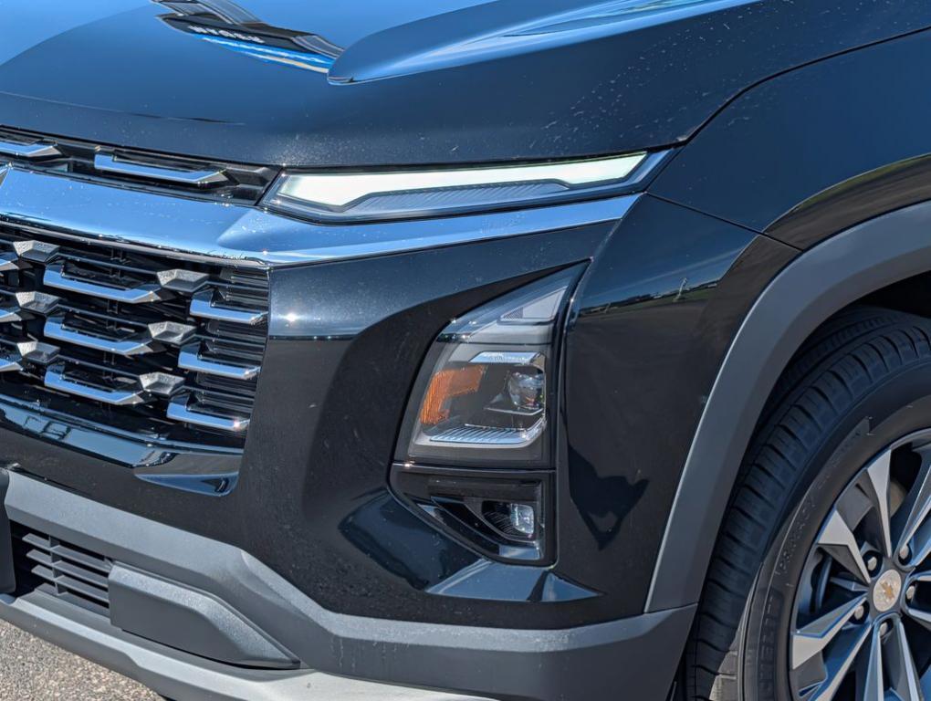used 2025 Chevrolet Equinox car, priced at $27,449