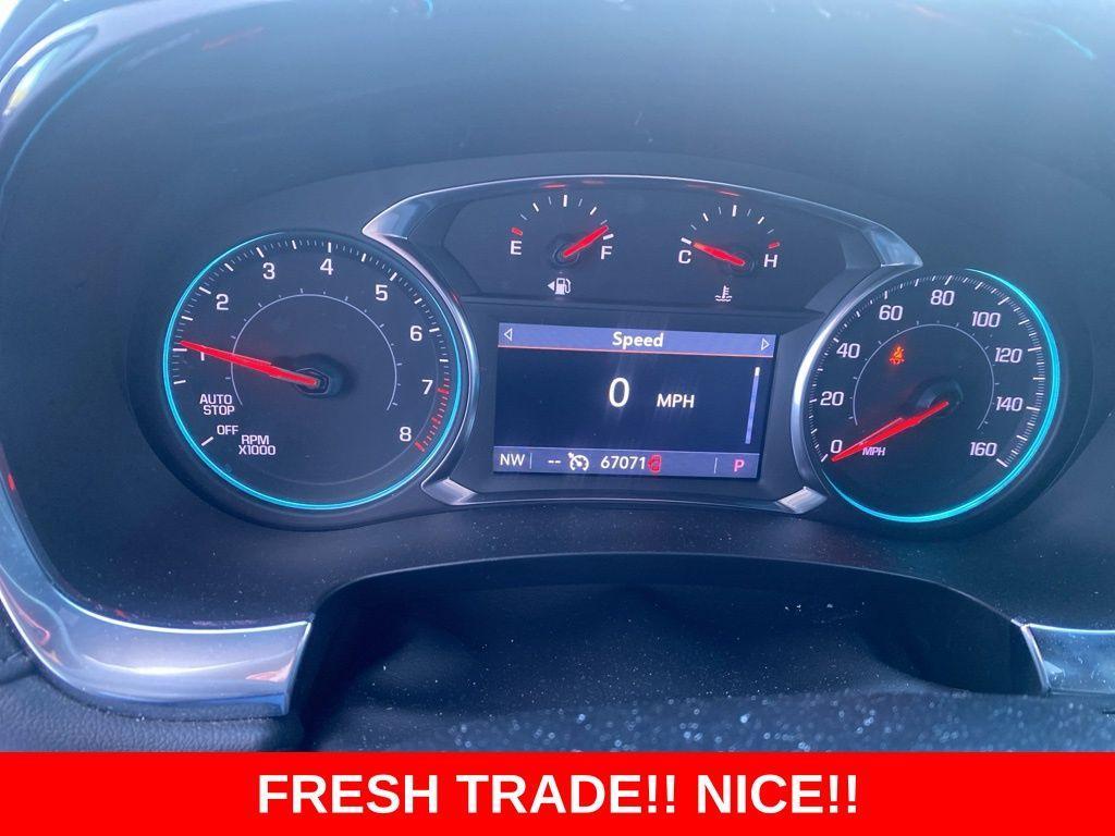 used 2023 Chevrolet Traverse car, priced at $28,201