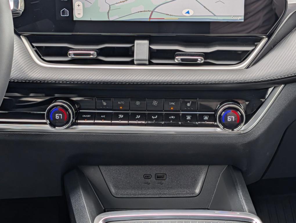 new 2026 Chevrolet Equinox car, priced at $33,033