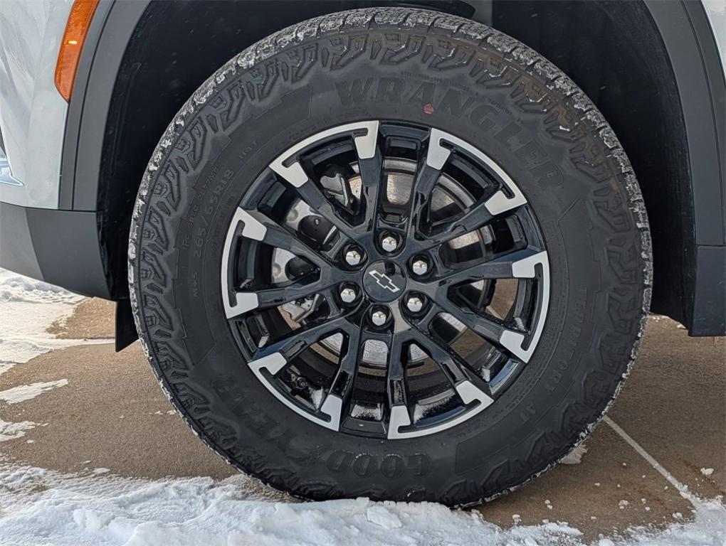 new 2026 Chevrolet Traverse car, priced at $49,090