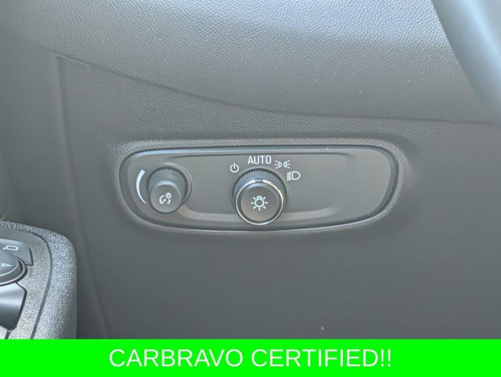 used 2023 Chevrolet Equinox car, priced at $23,099