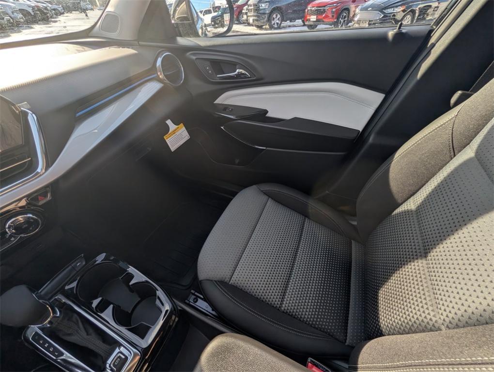 new 2026 Chevrolet Trax car, priced at $25,366