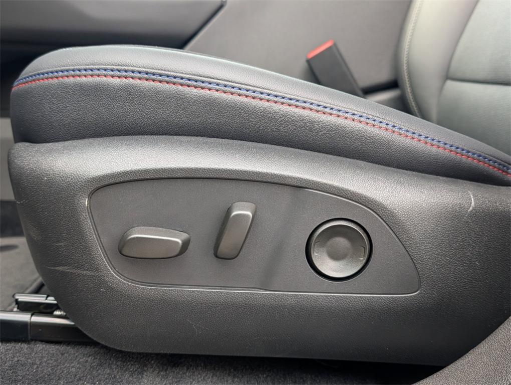 new 2026 Chevrolet Equinox EV car, priced at $42,601