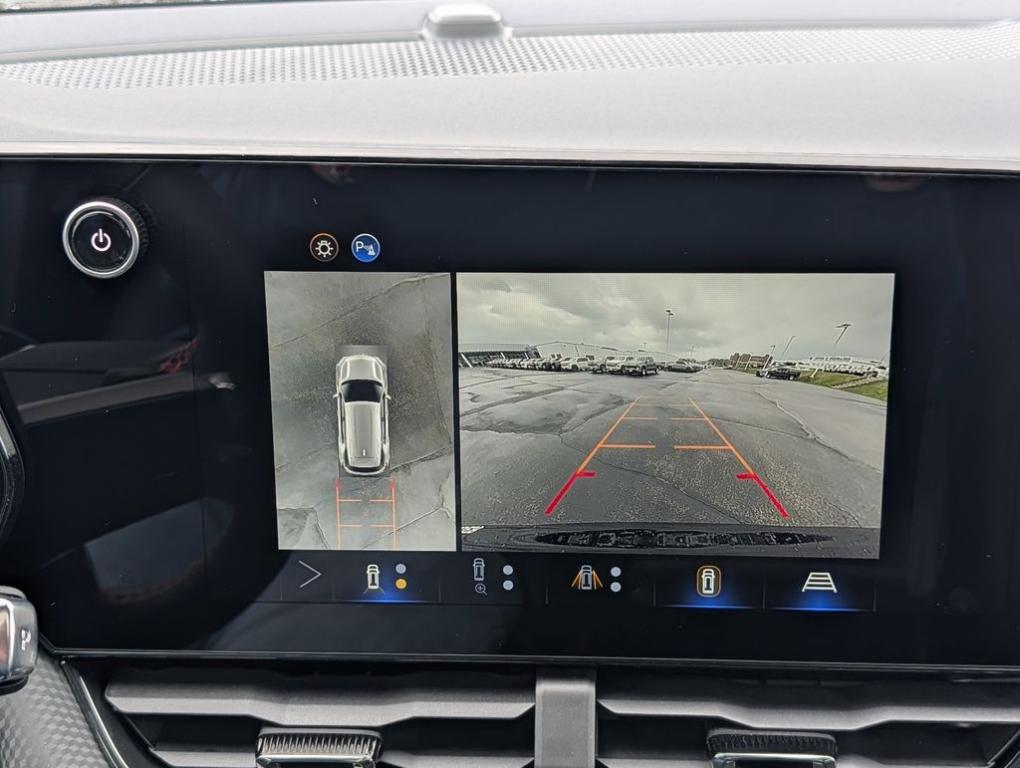 new 2026 Chevrolet Equinox car, priced at $37,708