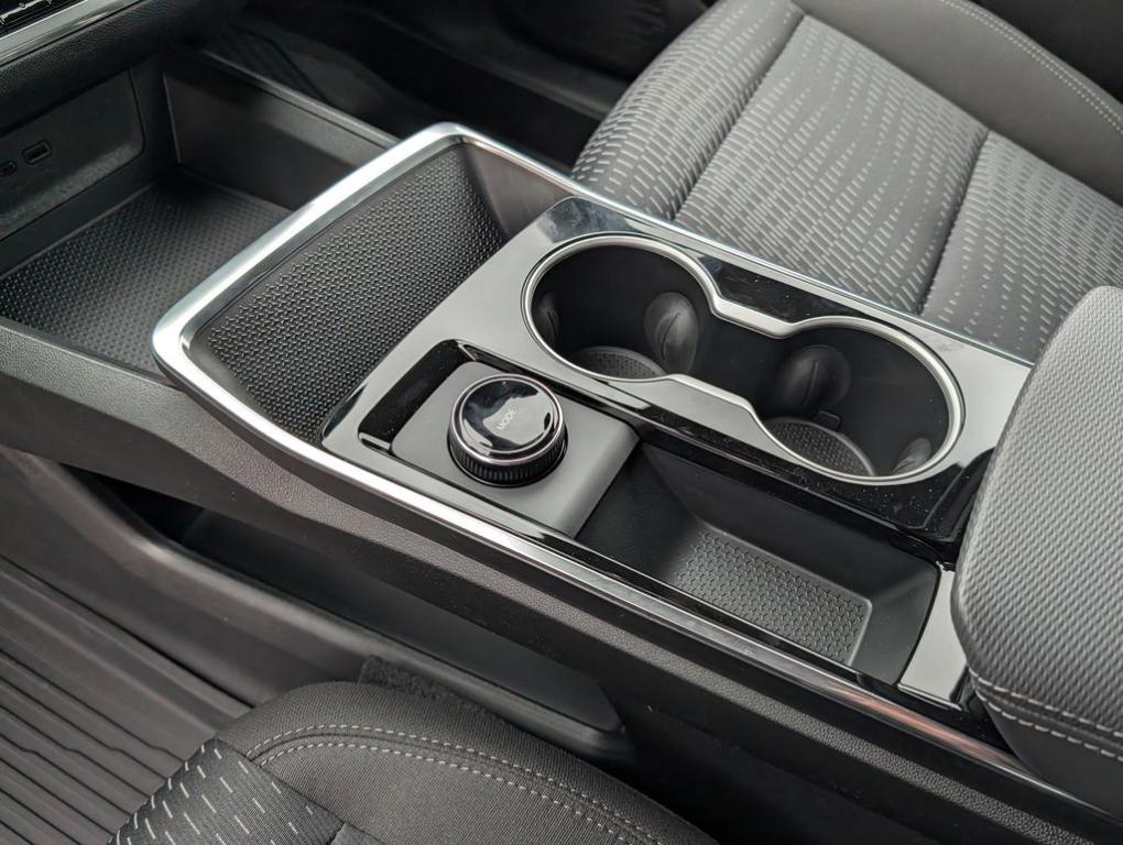 new 2026 Chevrolet Equinox car, priced at $30,254