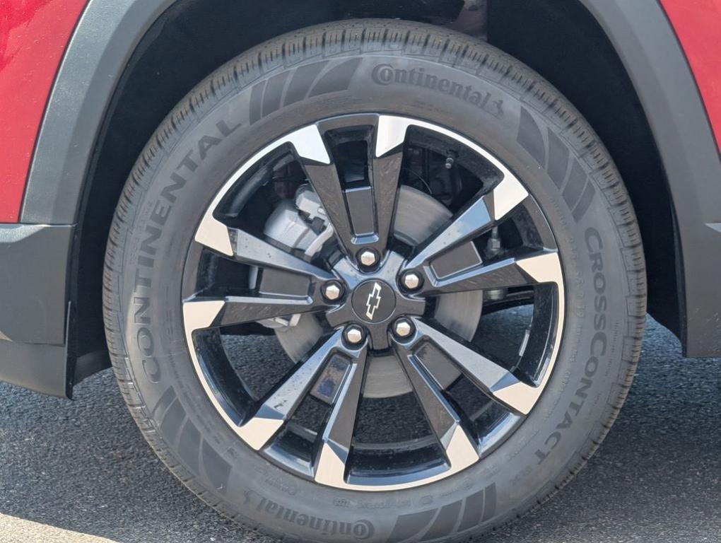 new 2026 Chevrolet Equinox car, priced at $37,303