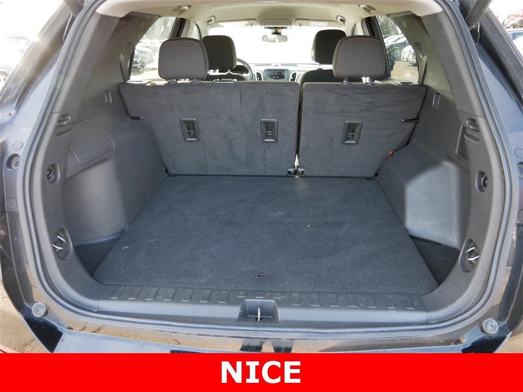 used 2022 Chevrolet Equinox car, priced at $21,391