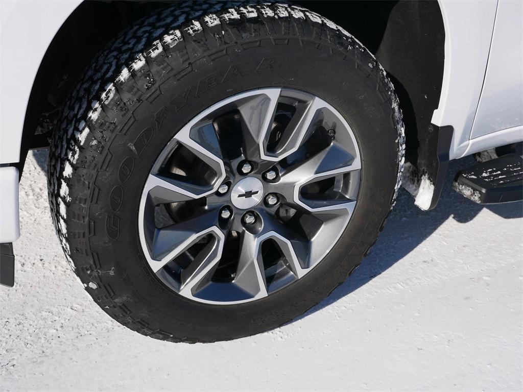 used 2025 Chevrolet Silverado 1500 car, priced at $46,999