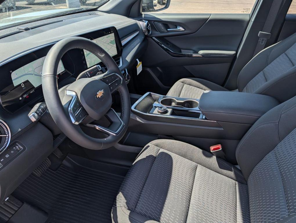 new 2026 Chevrolet Equinox car, priced at $30,337
