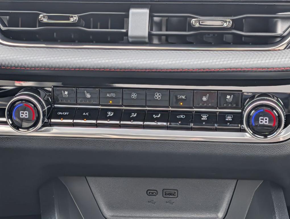 new 2026 Chevrolet Equinox car, priced at $37,708