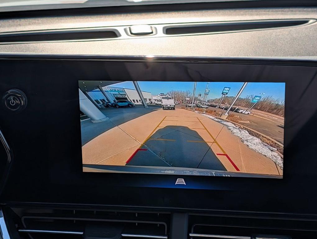 new 2025 Chevrolet Trax car, priced at $22,299