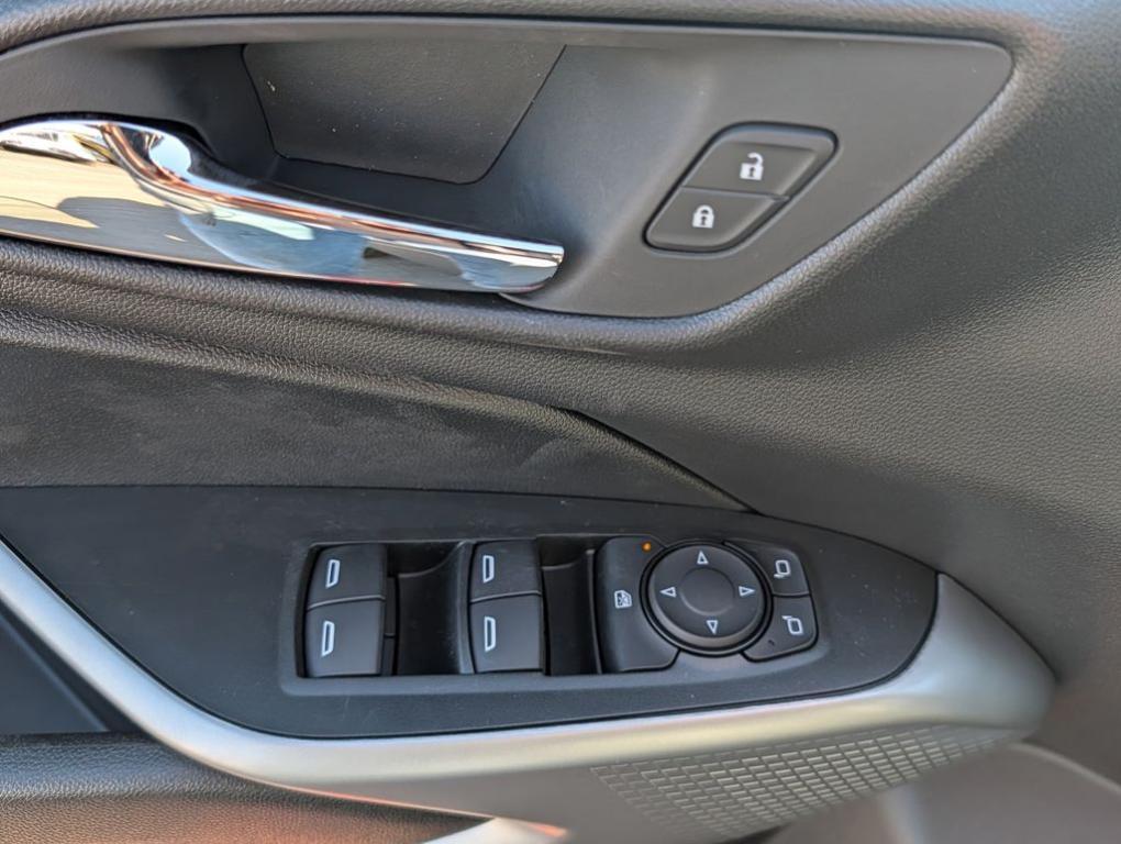 new 2026 Chevrolet Trax car, priced at $25,235