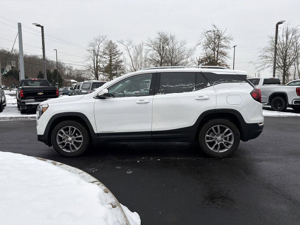 used 2024 GMC Terrain car, priced at $22,999