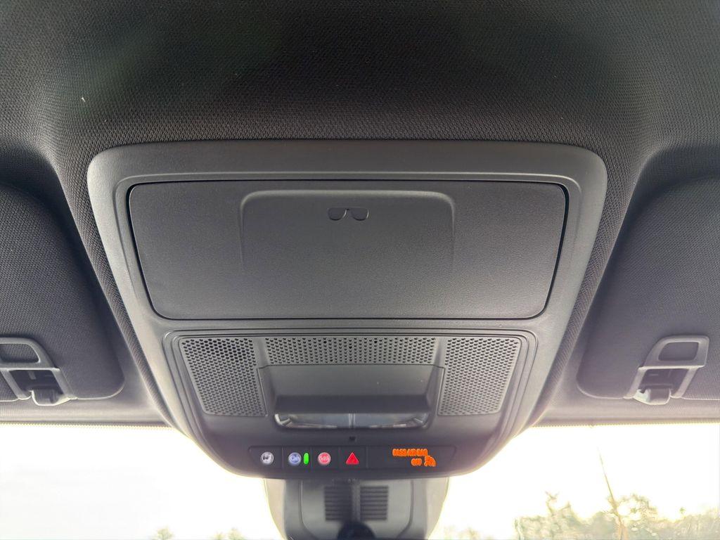 new 2026 Chevrolet Equinox car, priced at $33,632