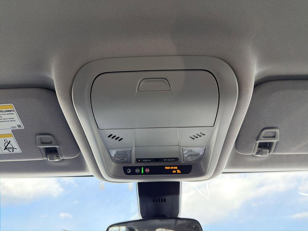 used 2022 Chevrolet Equinox car, priced at $19,999