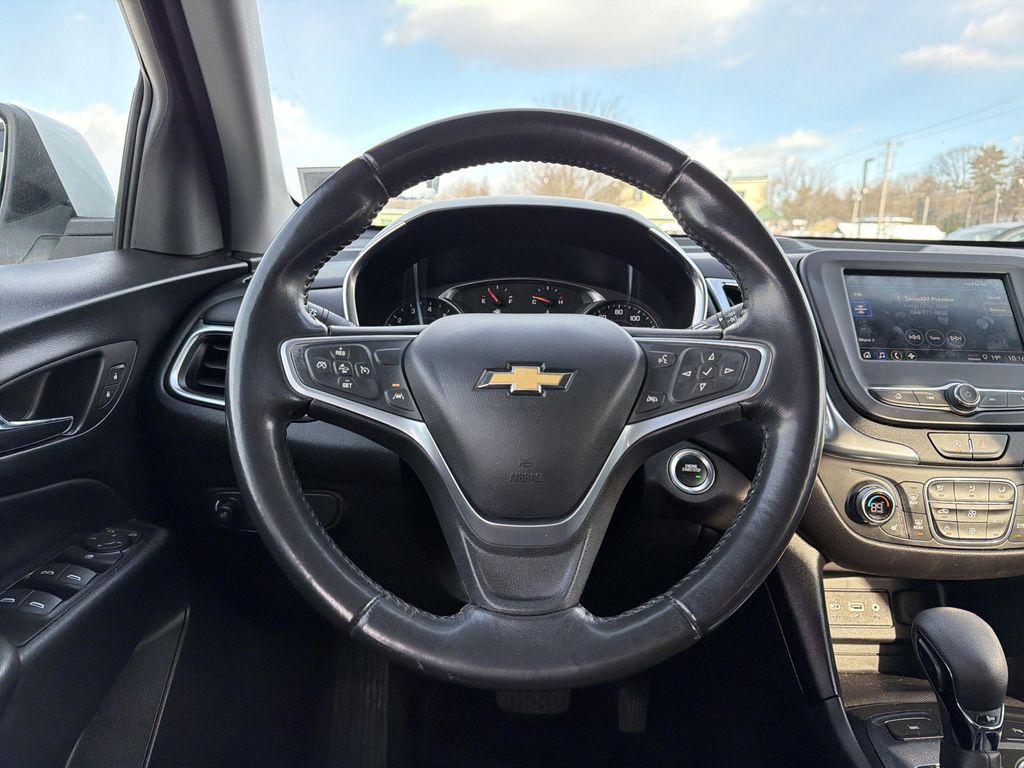 used 2022 Chevrolet Equinox car, priced at $19,999