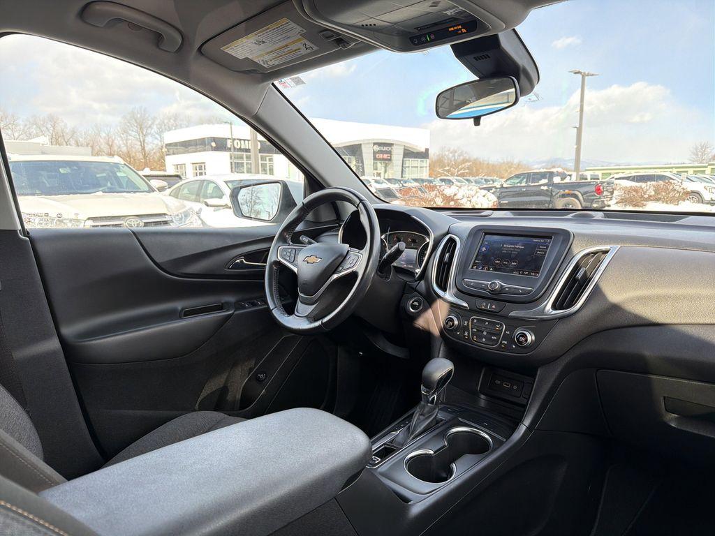 used 2022 Chevrolet Equinox car, priced at $19,999
