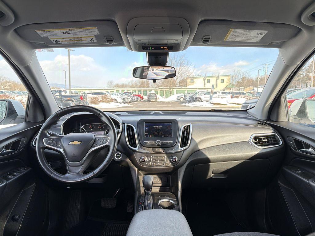 used 2022 Chevrolet Equinox car, priced at $19,999