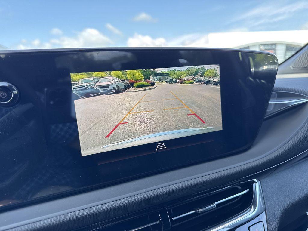 new 2025 Buick Envista car, priced at $29,701