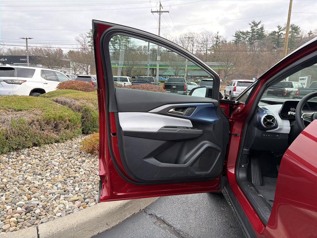 new 2026 Chevrolet Equinox EV car