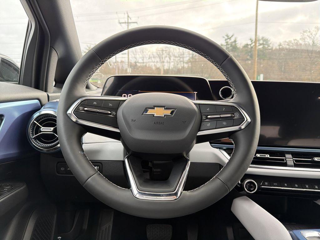 new 2026 Chevrolet Equinox EV car