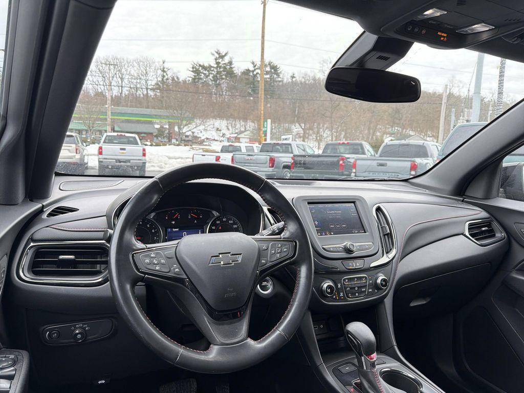 used 2022 Chevrolet Equinox car, priced at $22,699