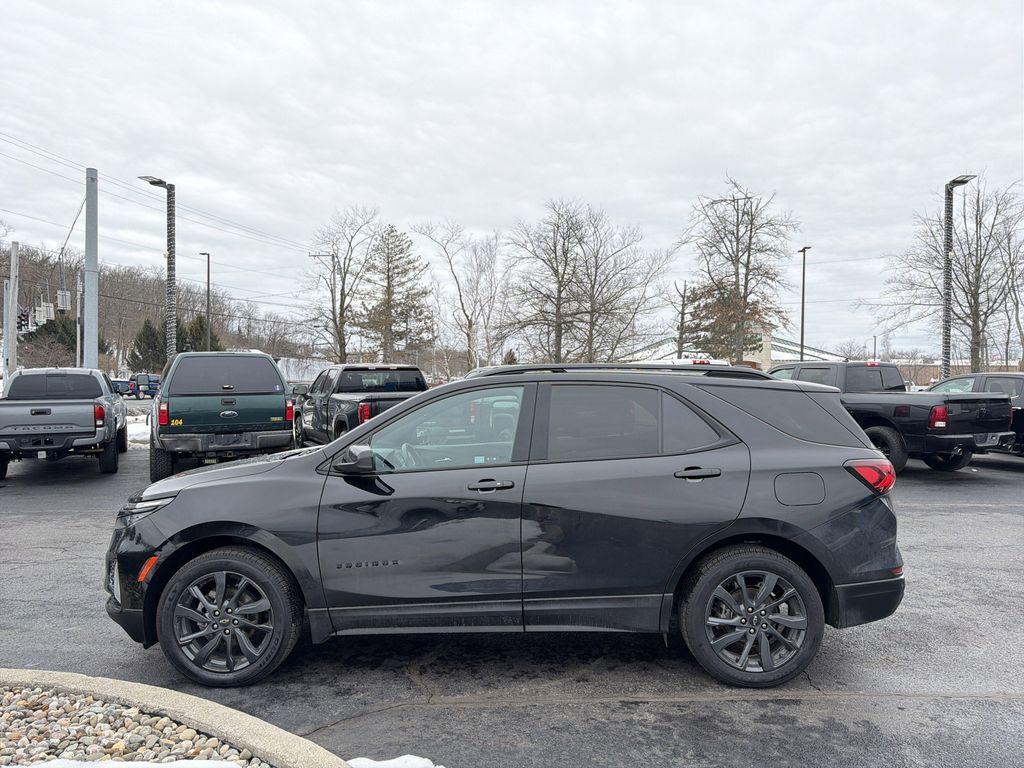 used 2022 Chevrolet Equinox car, priced at $22,699