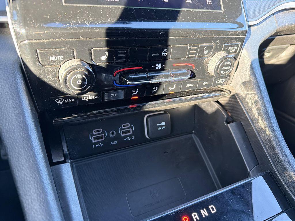 used 2024 Jeep Grand Cherokee car, priced at $26,999