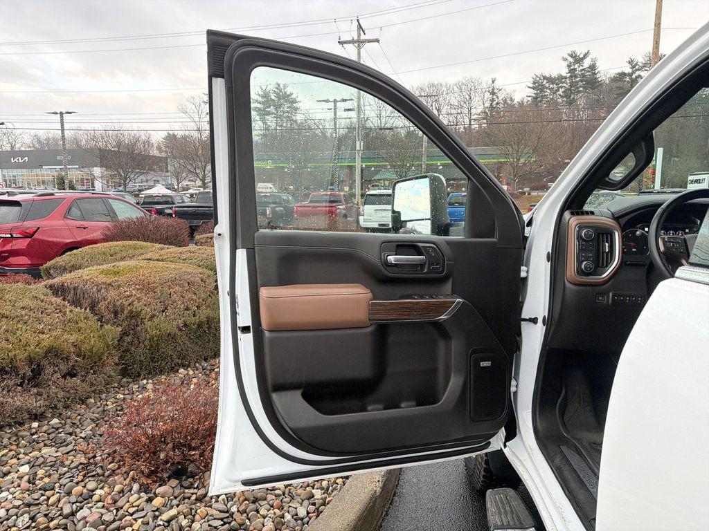 used 2023 Chevrolet Silverado 3500 car, priced at $57,619