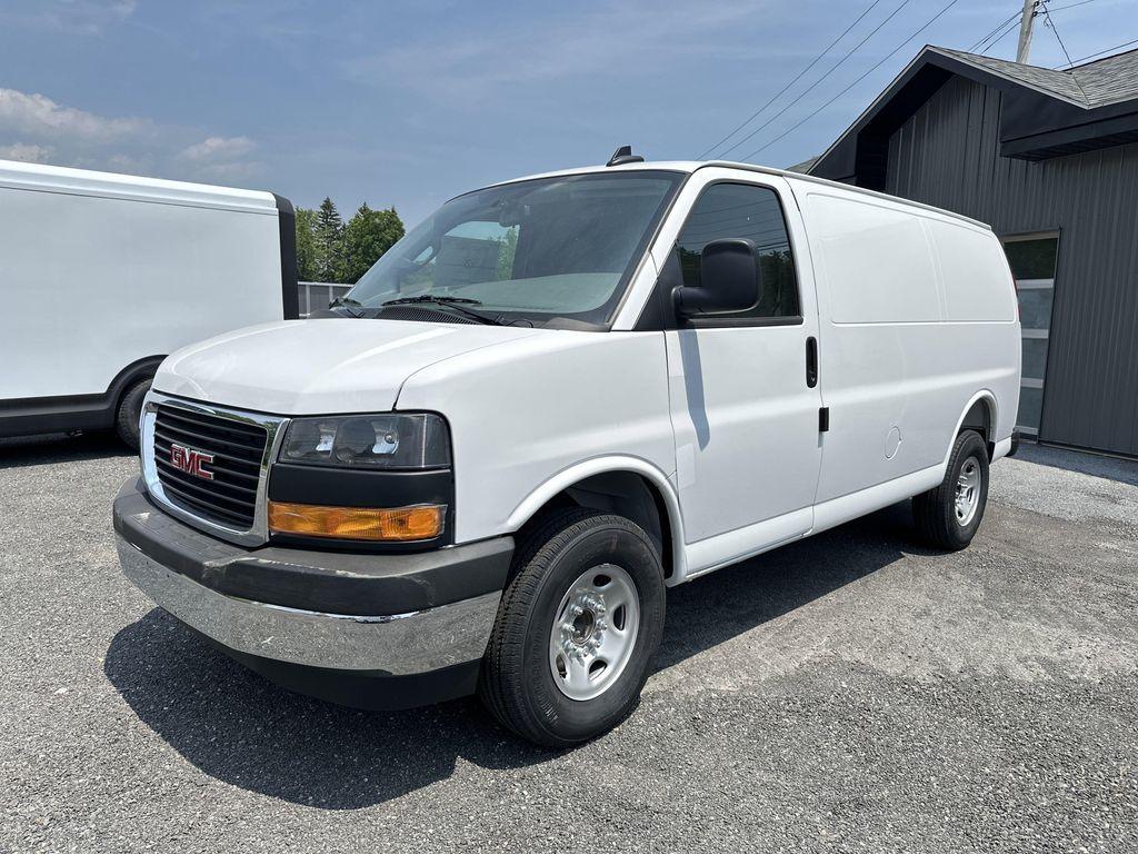new 2025 GMC Savana 2500 car, priced at $45,208