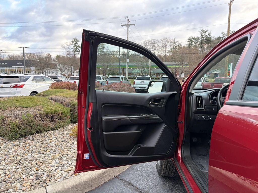 used 2021 GMC Canyon car, priced at $26,579