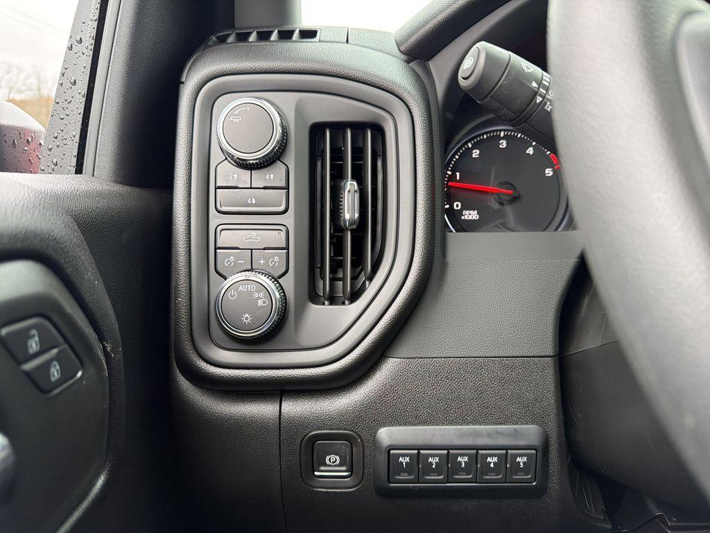 new 2025 GMC Sierra 3500 car, priced at $63,278