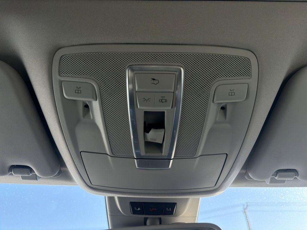 used 2012 Mercedes-Benz M-Class car, priced at $10,999