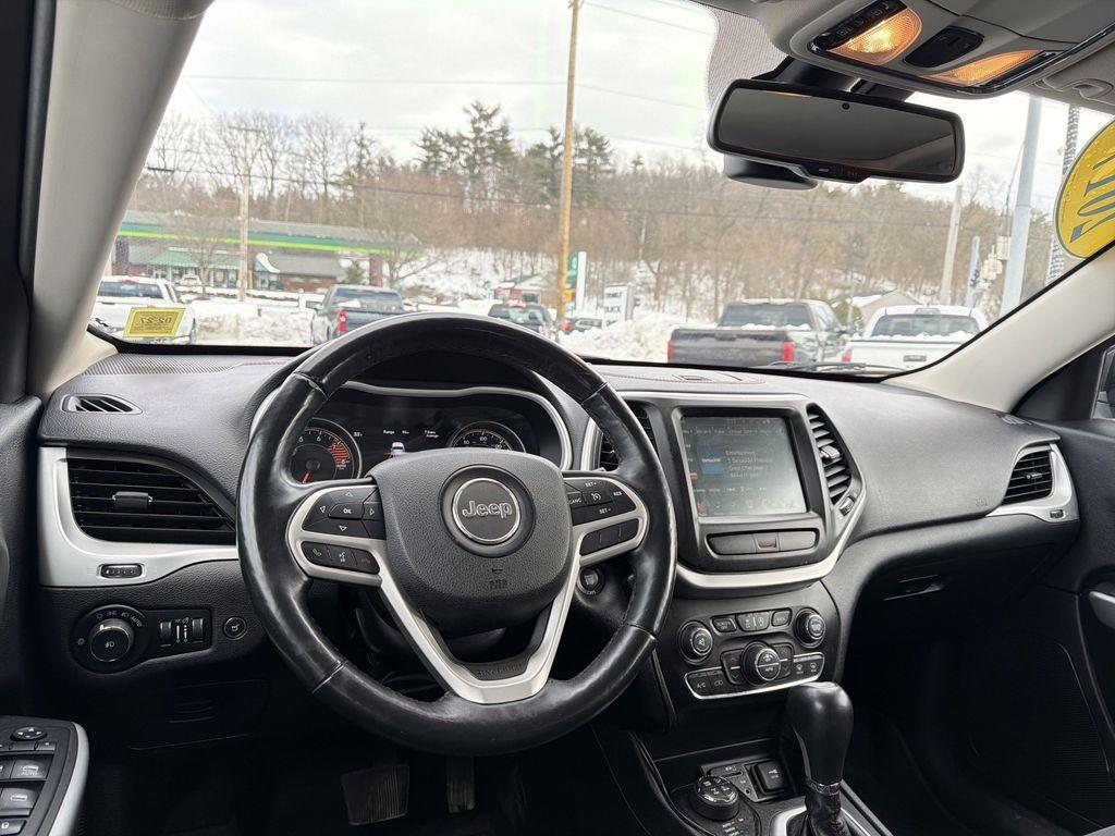 used 2017 Jeep Cherokee car, priced at $14,499