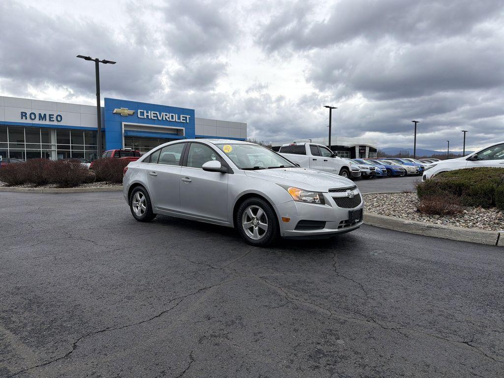 used 2013 Chevrolet Cruze car, priced at $5,499