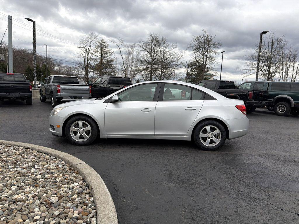 used 2013 Chevrolet Cruze car, priced at $5,499