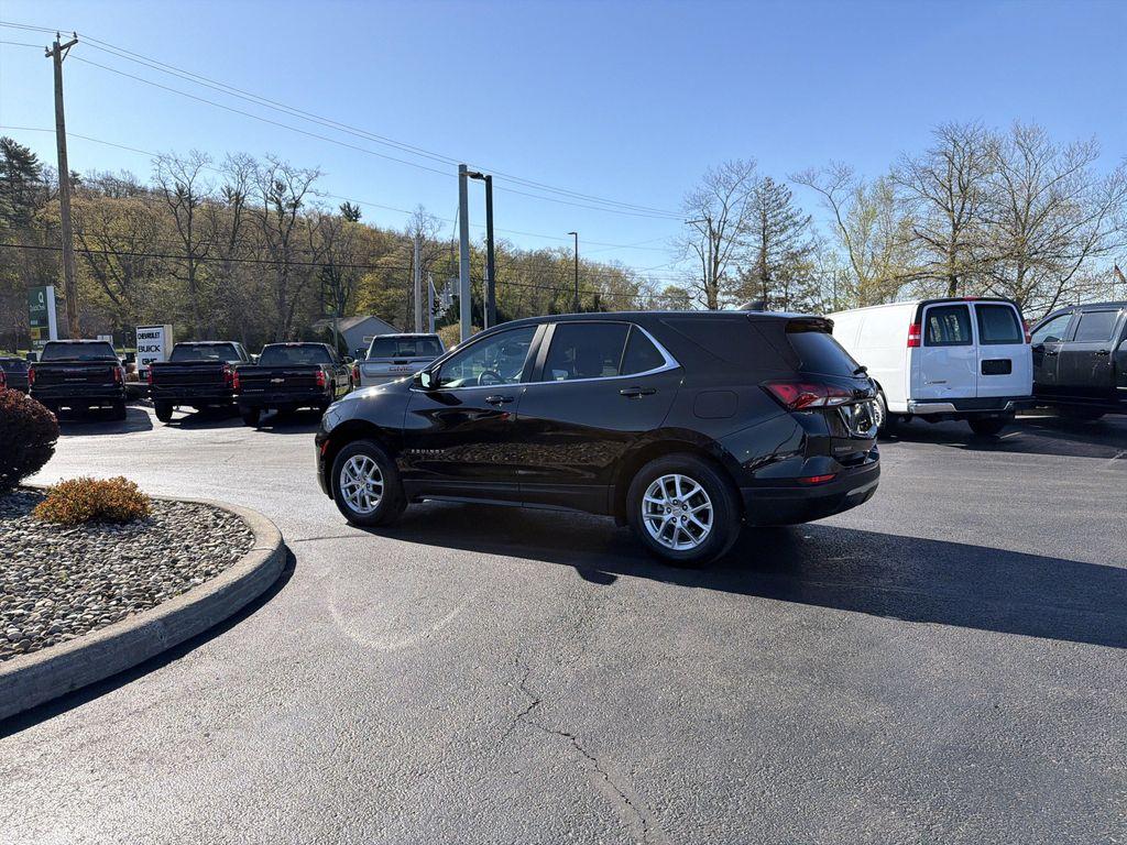 used 2023 Chevrolet Equinox car, priced at $14,999