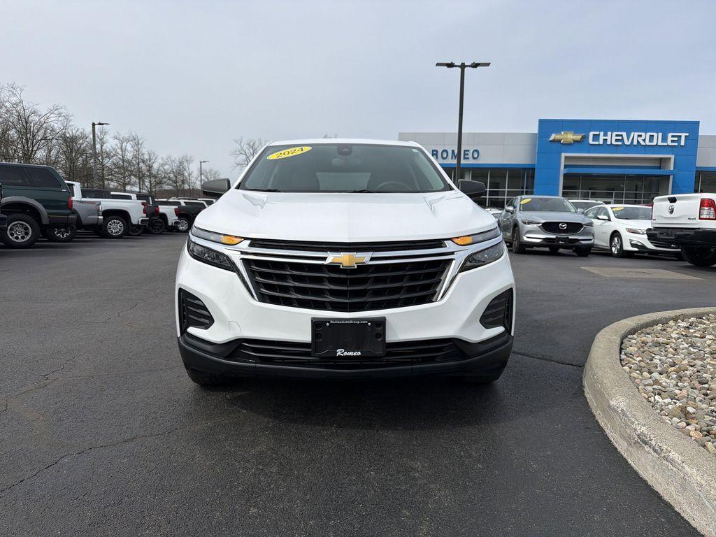 used 2024 Chevrolet Equinox car, priced at $21,999
