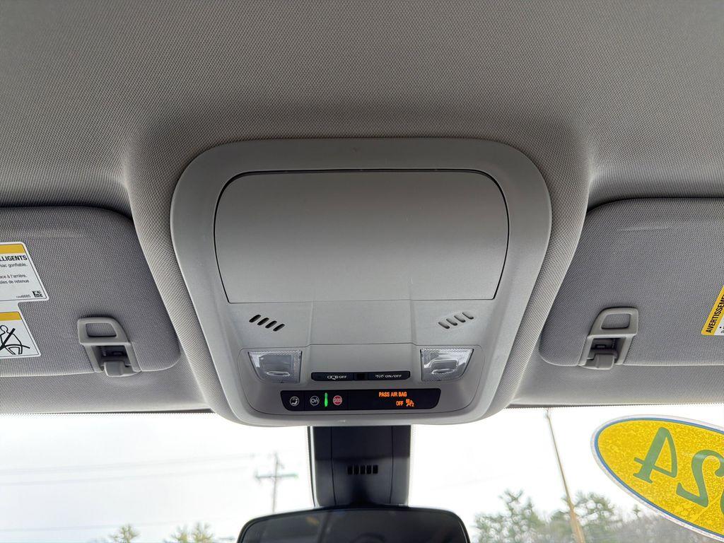 used 2024 Chevrolet Equinox car, priced at $21,999