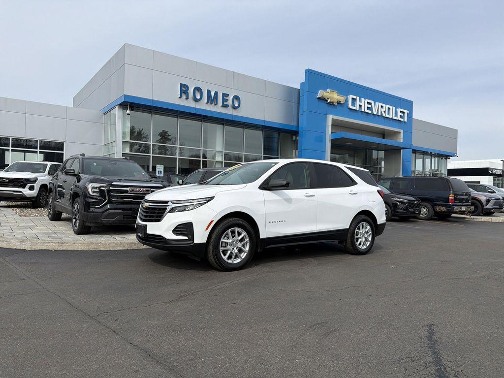 used 2024 Chevrolet Equinox car, priced at $22,589