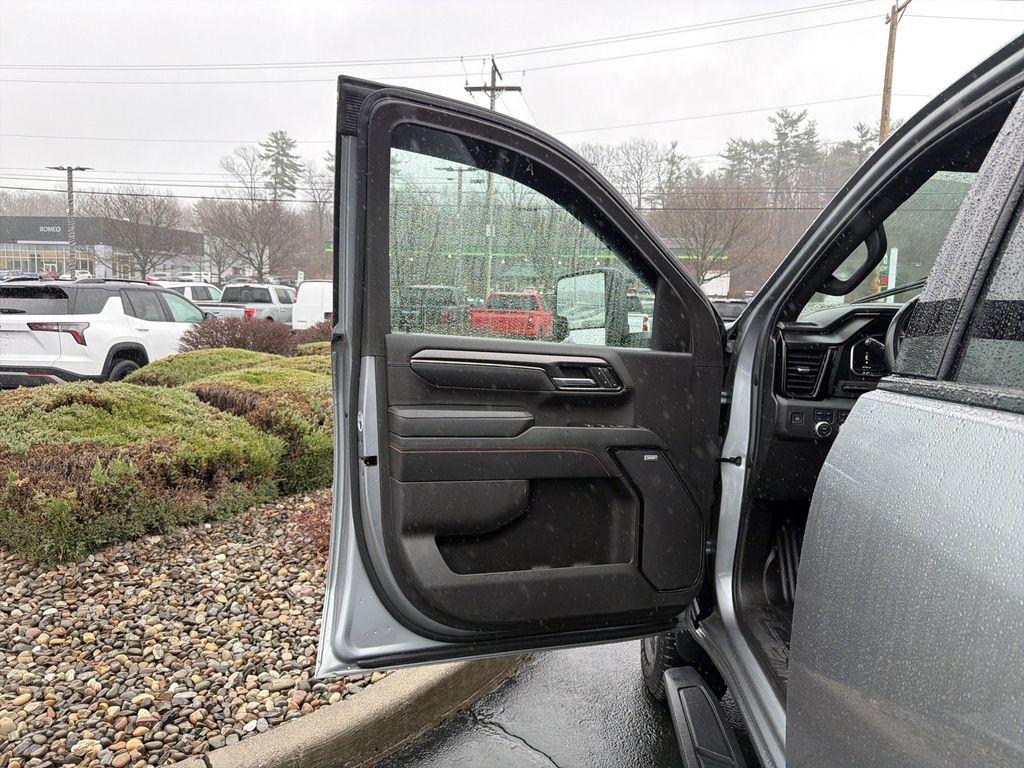 used 2024 GMC Sierra 2500 car, priced at $67,999