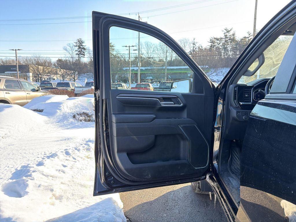 used 2022 Chevrolet Silverado 1500 car, priced at $34,499