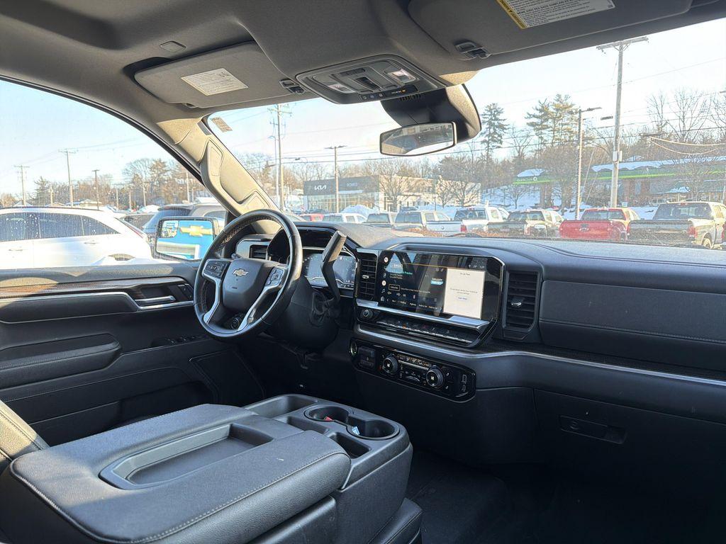 used 2022 Chevrolet Silverado 1500 car, priced at $34,499